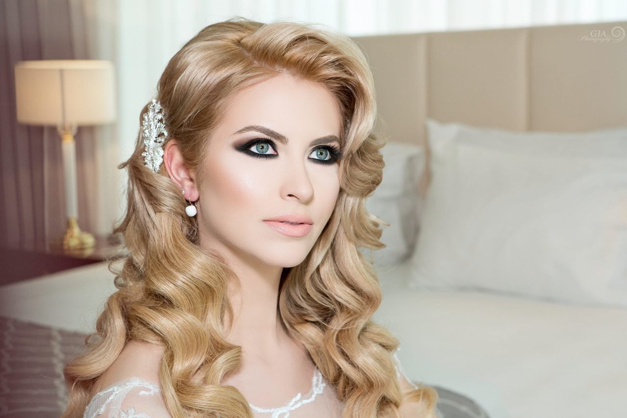- Brandusa Bordeianu Make-up Artist