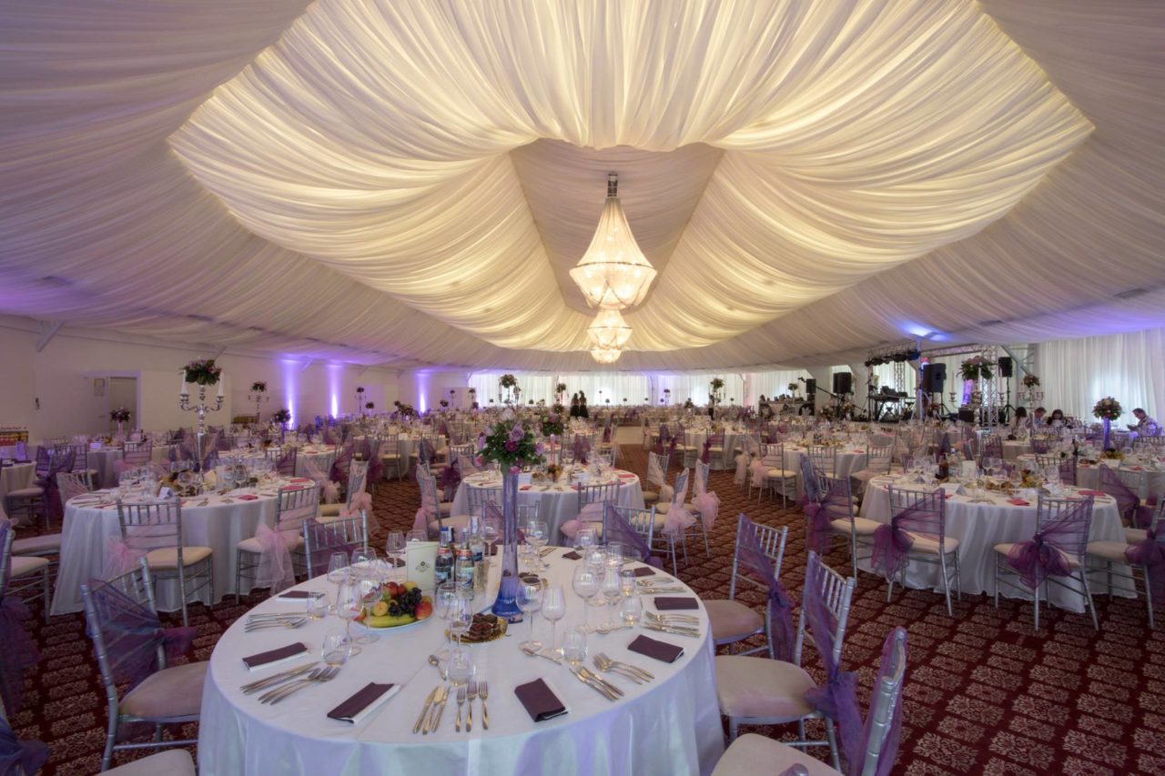 - Bucovina Grand Salon