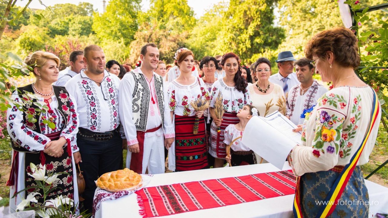 Povești Nunți Tradiționale - Cristina-Mirela și Laurențiu. Cununie civilă tradițională în București 23