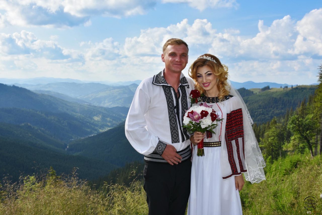 Povești Nunți Tradiționale - Ionela și Lucian. Nuntă tradițională la Sadova, Bucovina 31