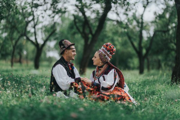 Povești Nunți Tradiționale - Vasile și Alexandra Andreca, nuntă în Bătarci, Satu Mare 9
